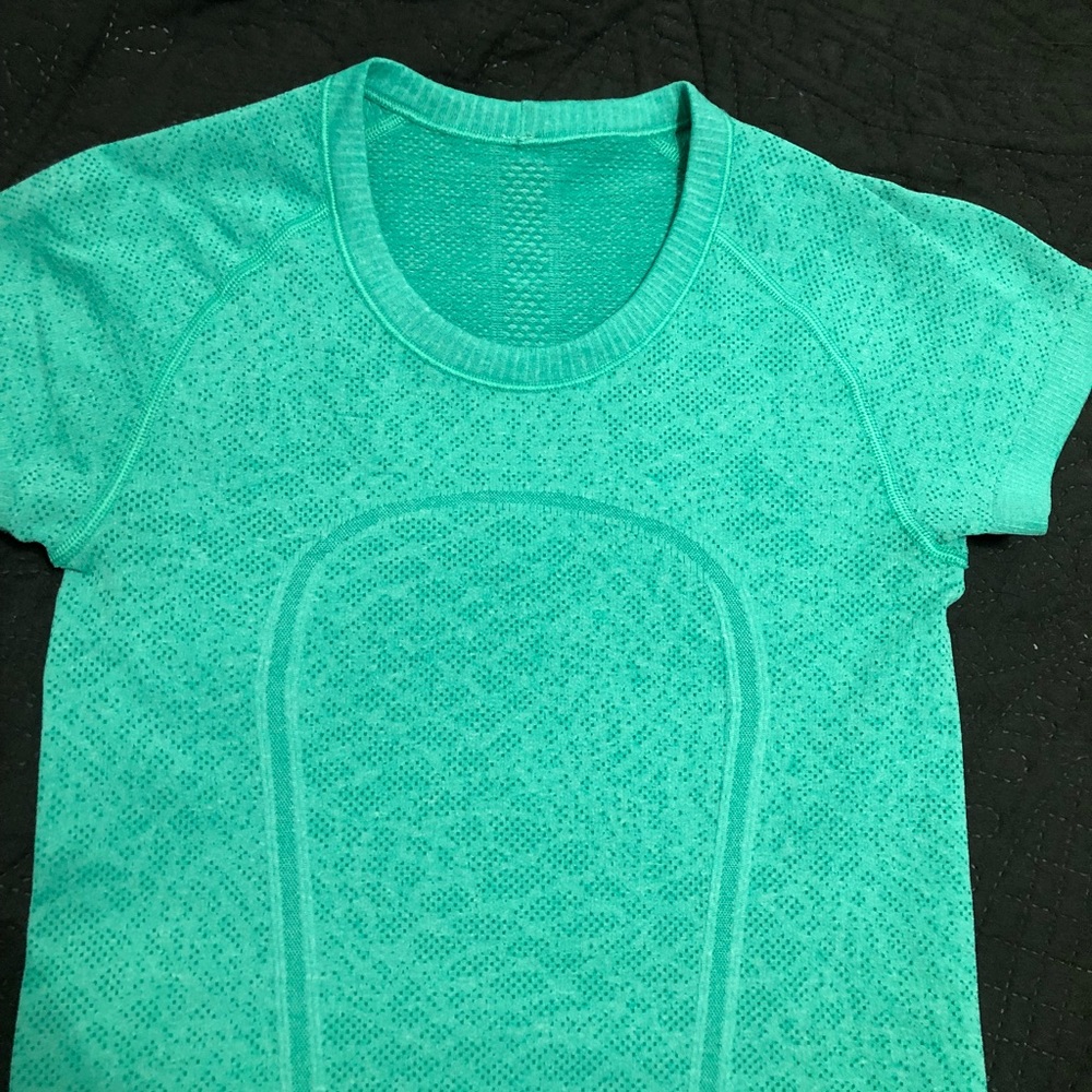 Lululemon swiftly ss